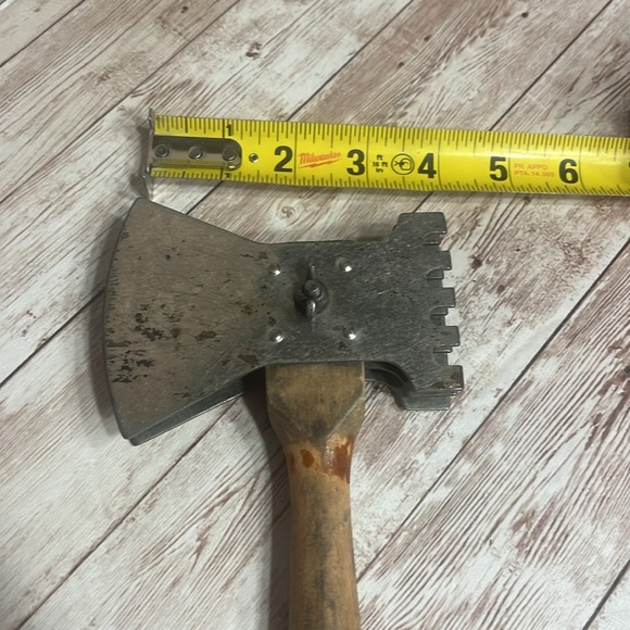 Vintage Meat Cleaver - Picture 3 of 4
